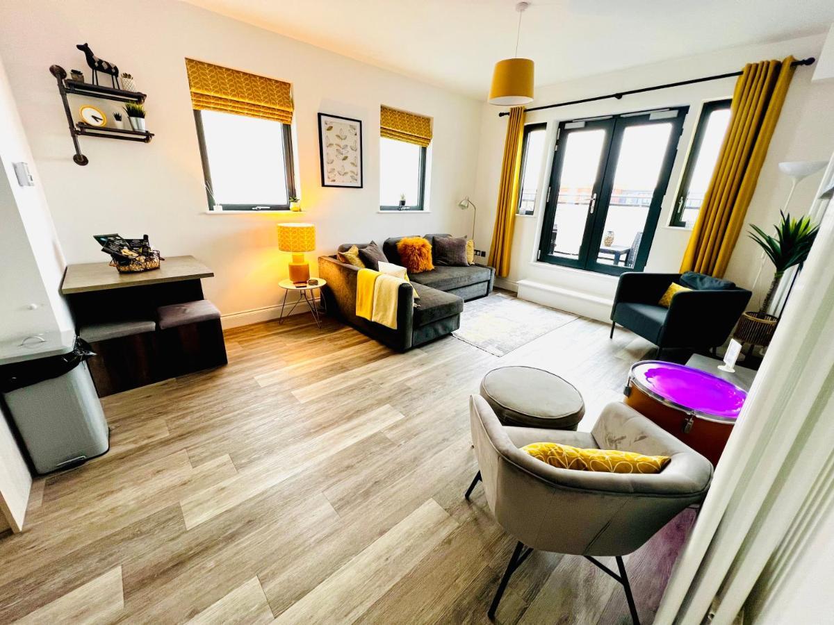 The Penthouse Margate, Balconies, Sea View, Gated Parking, Air Con! Apartment Exterior foto
