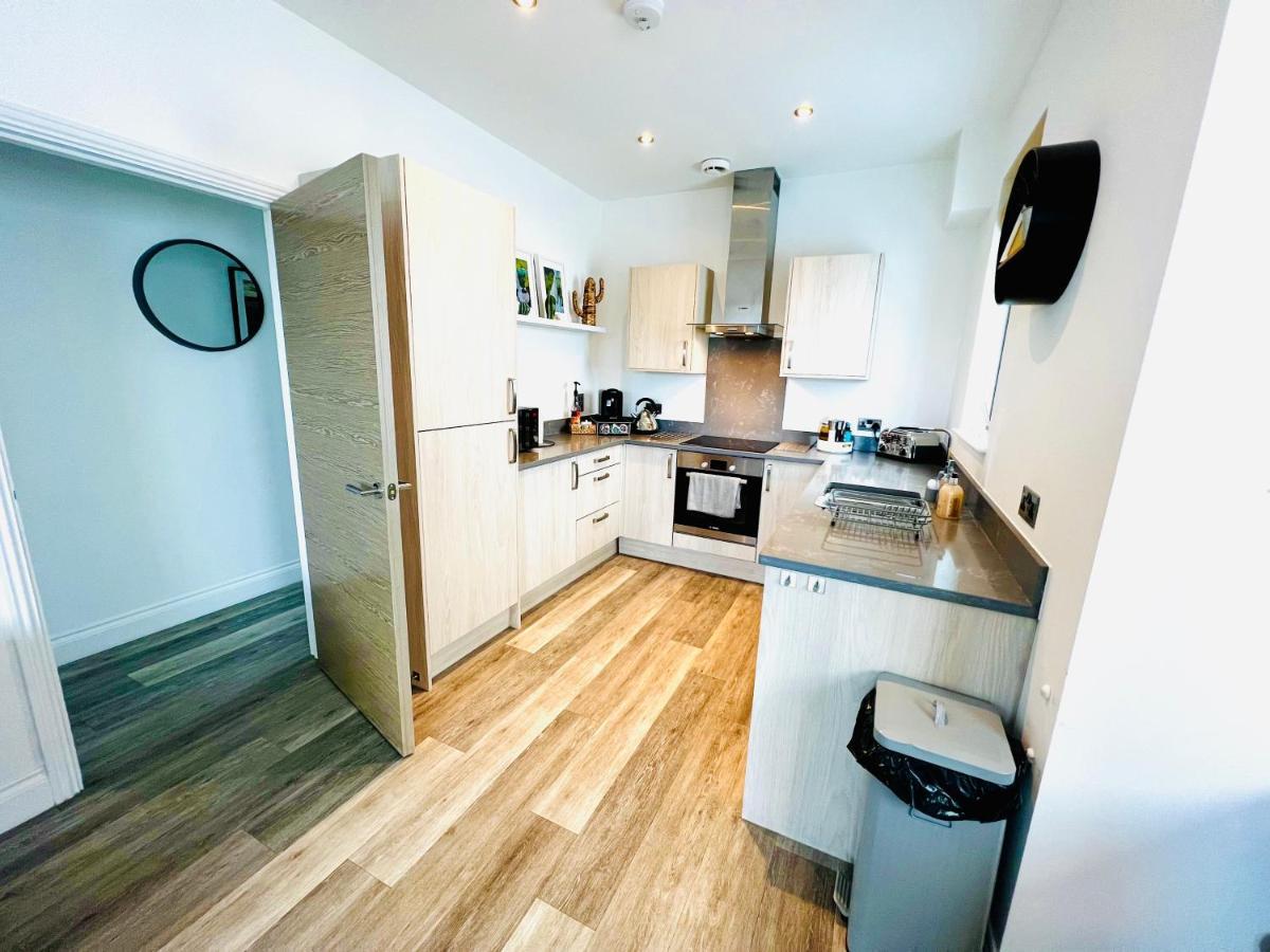 The Penthouse Margate, Balconies, Sea View, Gated Parking, Air Con! Apartment Exterior foto