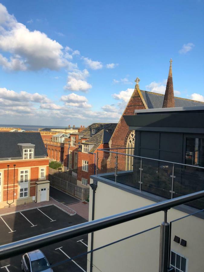 The Penthouse Margate, Balconies, Sea View, Gated Parking, Air Con! Apartment Exterior foto